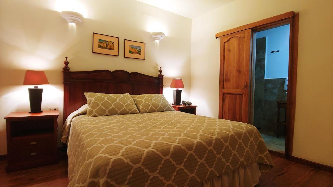 Hotel Boutique Casa Montalvo Cuenca Luaran gambar